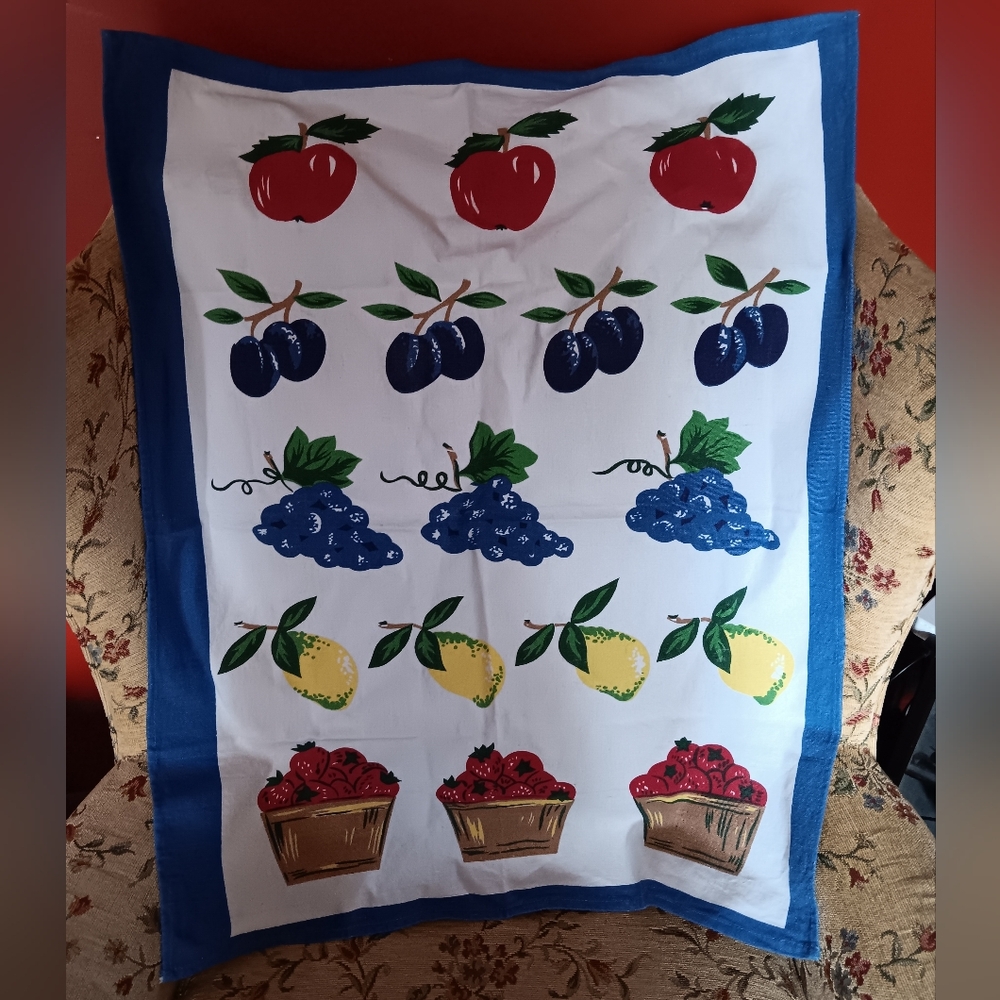 Fruit And Vegetable Patterned Kitchen Towels